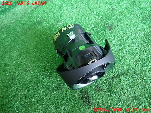 2UPJ-28217528]アルファロメオ・ジュリア(95220)エアコン吹き出し口3 (左) 中古_m0002.jpg