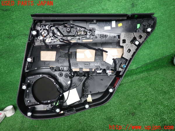 2UPJ-28211324]アルファロメオ・ジュリア(95220)左後ドア内張り 中古_m0003.jpg