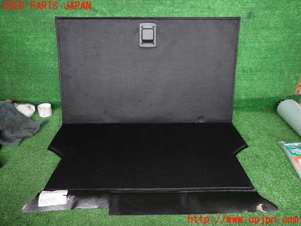2UPJ-28217771]アルファロメオ・ジュリア(95220)ラゲッジトレイ1 中古_m0002.jpg