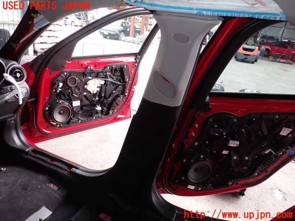 2UPJ-28217665]アルファロメオ・ジュリア(95220)右センターピラートリム 中古_m0001.jpg