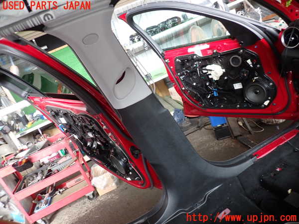 2UPJ-28217670]アルファロメオ・ジュリア(95220)左センターピラートリム 中古_m0001.jpg