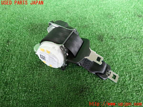 2UPJ-28217135]アルファロメオ・ジュリア(95220)真中2列目シートベルト 中古_m0001.jpg