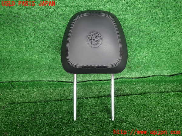 2UPJ-28217040]アルファロメオ・ジュリア(95220)運転席ヘッドレスト 中古_m0001.jpg