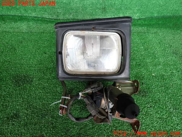 2UPJ-28221130]スタリオン(A187A)右ヘッドライト ハロゲン (ジャンク品) 中古_m0001.jpg