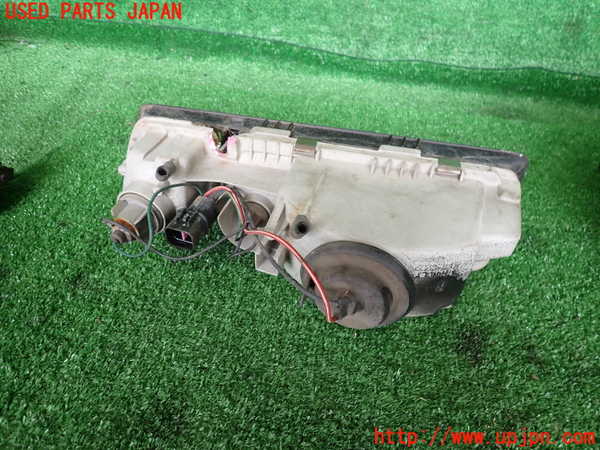 5UPJ-28221180]スタリオン(A187A)右フォグ 中古_m0002.jpg