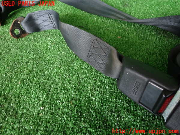 5UPJ-28227135]スタリオン(A187A)真中2列目シートベルト 中古_m0002.jpg