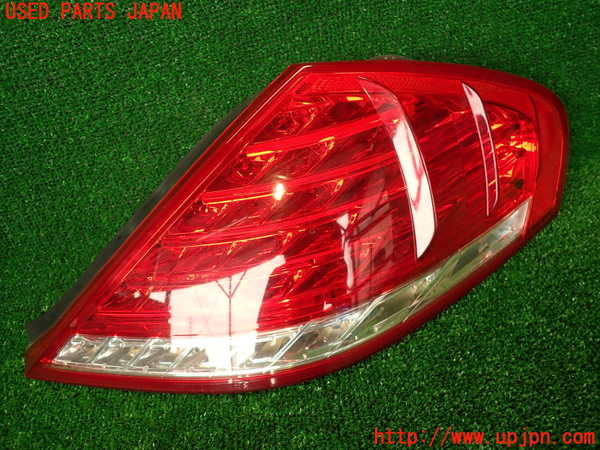2UPJ-28231530]BMW 650i カブリオレ(EK48)右テールランプ 中古 E64_m0001.jpg