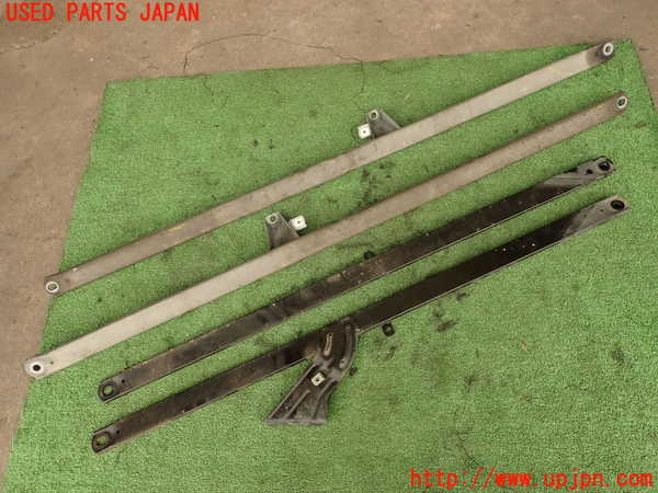 2UPJ-28235296]BMW 650i カブリオレ(EK48)メンバー1 中古 E64_m0002.jpg