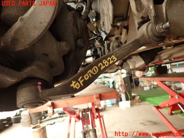 2UPJ-28235176]BMW 650i カブリオレ(EK48)右フロントロアアーム1 中古 E64_m0001.jpg