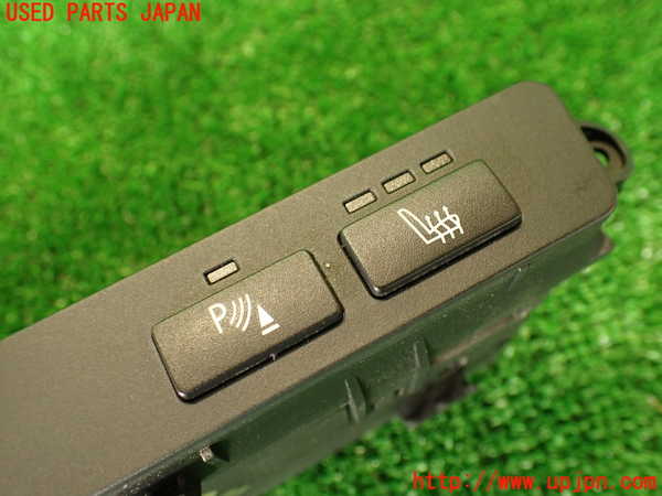 2UPJ-28236306]BMW 650i カブリオレ(EK48)スイッチ1 (ソナー シートヒーター) 中古 E64_m0002.jpg