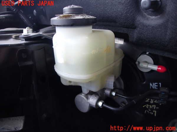 2UPJ-28244050]レクサス・NX200t(AGZ10)ブレーキマスターシリンダー 中古_m0001.jpg