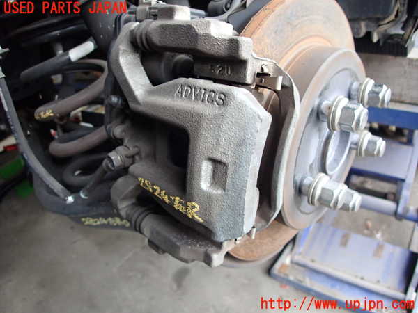 2UPJ-28244090]レクサス・NX200t(AGZ10)右リアキャリパー 中古_m0001.jpg
