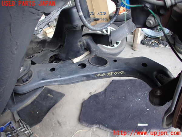 2UPJ-28245176]レクサス・NX200t(AGZ10)右フロントロアアーム1 中古_m0001.jpg