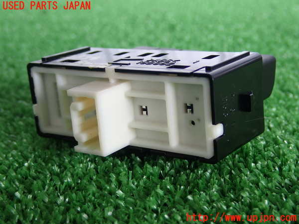 2UPJ-28246309]レクサス・NX200t(AGZ10)スイッチ4(メーター照度 ODOTRIP)  中古_m0002.jpg