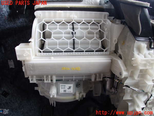 2UPJ-28246095]レクサス・NX200t(AGZ10)ブロアファン(ブロアーファン) 中古_m0001.jpg