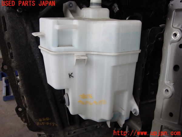 2UPJ-28246791]レクサス・NX200t(AGZ10)ウォッシャータンク1 中古_m0001.jpg