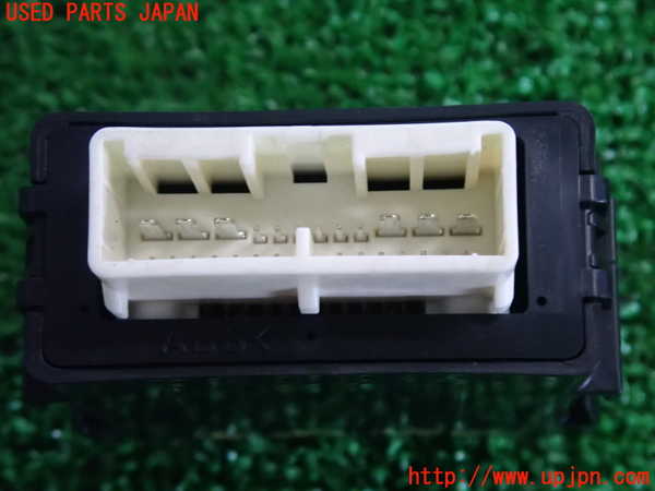2UPJ-28246153]レクサス・NX200t(AGZ10)コンピューター8 中古 85940-42030_m0004.jpg