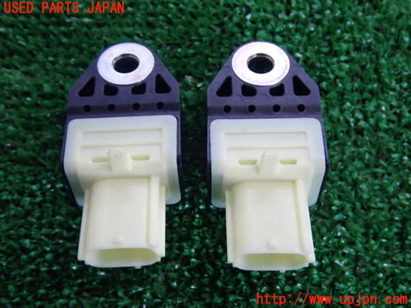 2UPJ-28246356]レクサス・NX200t(AGZ10)エアバッグセンサー1 中古_m0002.jpg