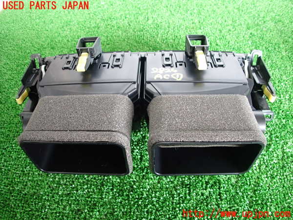 2UPJ-28247526]レクサス・NX200t(AGZ10)エアコン吹き出し口1 (真中) 中古_m0003.jpg