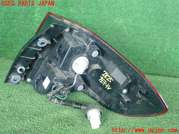 2UPJ-28251536]エスクード(YEH1S)左テールランプ 中古_m0002.jpg