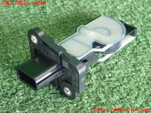 2UPJ-28256320]エスクード(YEH1S)エアフロメーター 中古_m0001.jpg