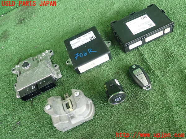 2UPJ-28256110]エスクード(YEH1S)エンジンコンピューター 中古_m0001.jpg