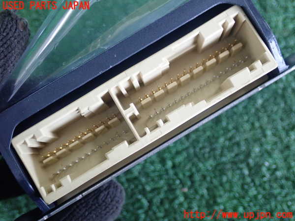2UPJ-28256145]エスクード(YEH1S)エアバッグコンピューター 中古_m0004.jpg