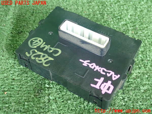 2UPJ-28256149]エスクード(YEH1S)コンピューター4 中古_m0002.jpg