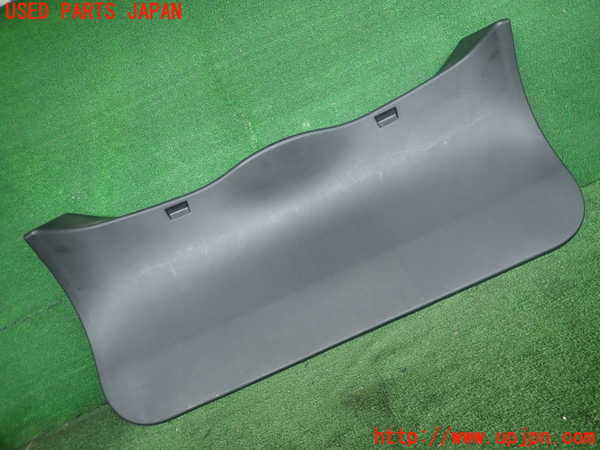 2UPJ-28251578]エスクード(YEH1S)バックドア内張り 中古_m0001.jpg