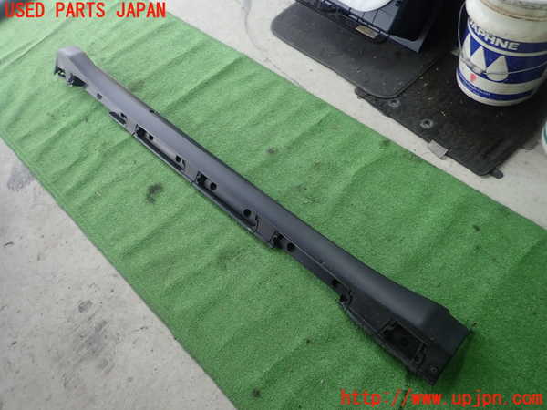 1UPJ-28261392]ハリアー(ZSU65W)左サイドステップ 中古_m0001.jpg