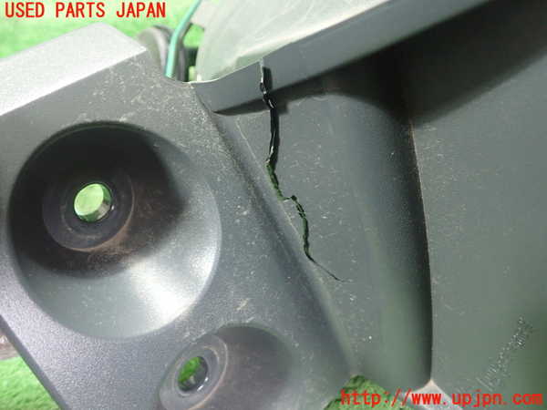 1UPJ-28261530]ハリアー(ZSU65W)右テールランプ 【ジャンク】_m0003.jpg