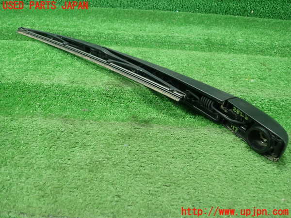 1UPJ-28261661]ハリアー(ZSU65W)リアワイパーアーム1 中古_m0002.jpg