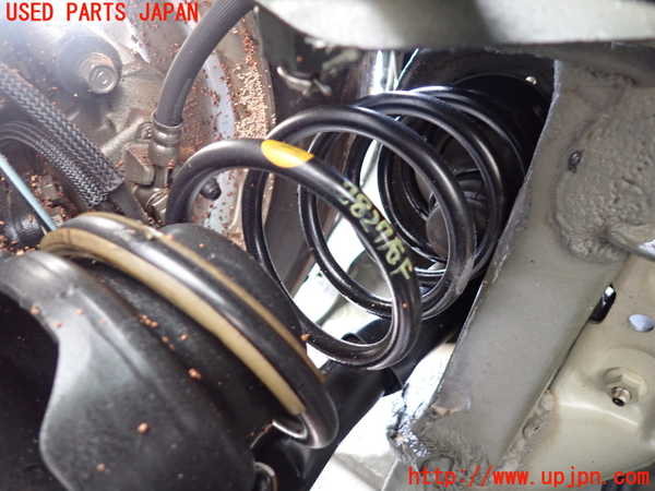 1UPJ-28275090]ジムニー(JB64W)右フロントスプリング 中古_m0001.jpg