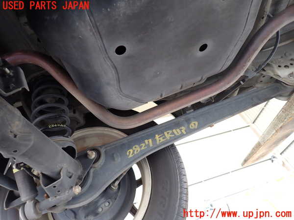 1UPJ-28275226]ジムニー(JB64W)左リアロアアーム1 中古_m0001.jpg
