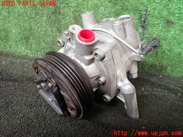 1UPJ-28276025]ジムニー(JB64W)エアコンコンプレッサー 中古_m0001.jpg