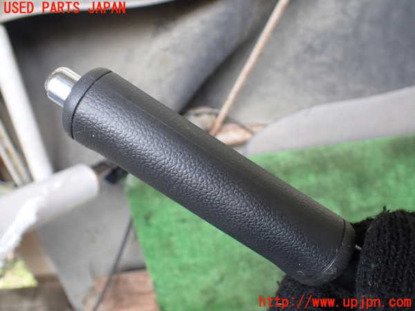 5UPJ-28277550]ジムニー(JB64W)サイドブレーキレバー 中古_m0003.jpg