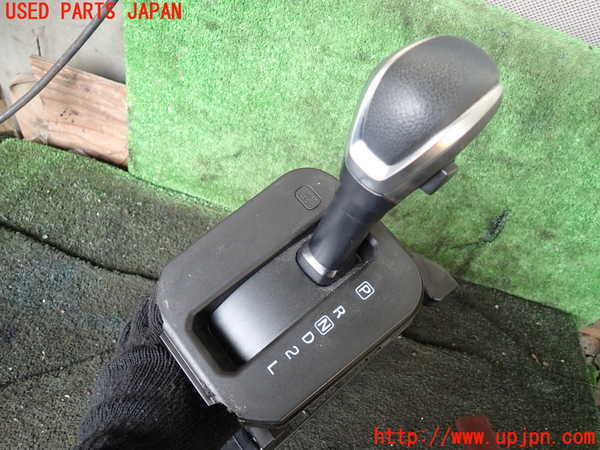1UPJ-28277555]ジムニー(JB64W)ATシフトレバー 中古_m0002.jpg