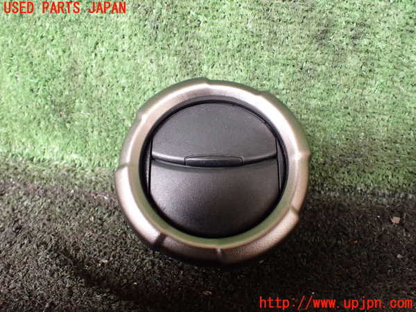 1UPJ-28277526]ジムニー(JB64W)エアコン吹き出し口1 (右) 中古_m0001.jpg