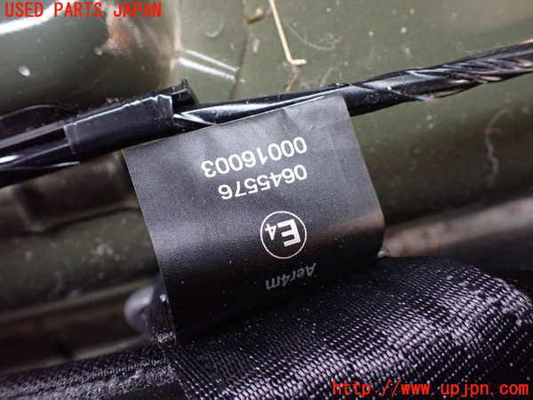 1UPJ-28277155]ジムニー(JB64W)右2列目シートベルト 中古_m0003.jpg