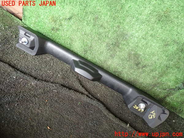 1UPJ-28277691]ジムニー(JB64W)内装トリム類1 中古_m0002.jpg