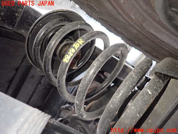 1UPJ-28285100]ジープ・ラングラー(TJ40S)右リアスプリング 中古_m0001.jpg