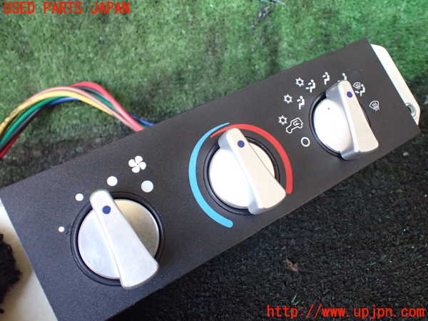 1UPJ-28286066]ジープ・ラングラー(TJ40S)エアコンスイッチ1 中古_m0002.jpg