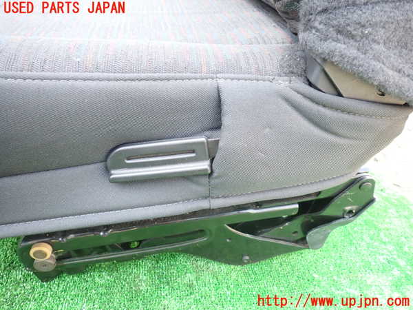1UPJ-28287065]ジープ・ラングラー(TJ40S)助手席シート 中古_m0004.jpg