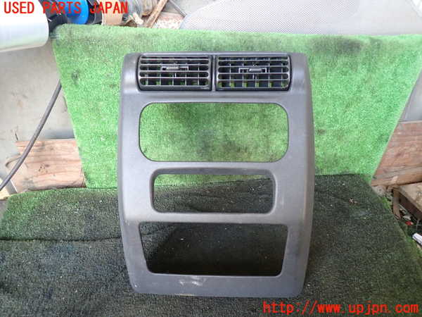 1UPJ-28287526]ジープ・ラングラー(TJ40S)エアコン吹き出し口1 (真中) 中古_m0001.jpg