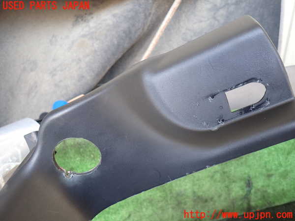 1UPJ-28287660]ジープ・ラングラー(TJ40S)左フロントピラートリム 中古_m0002.jpg