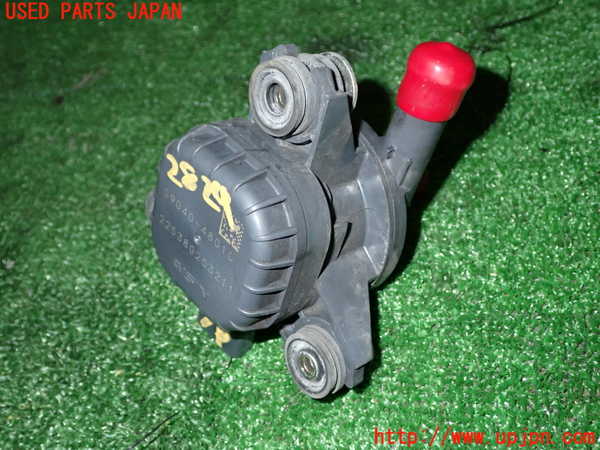 5UPJ-28292110]レクサス・NX300h(AYZ10)ウォーターポンプ 中古_m0001.jpg