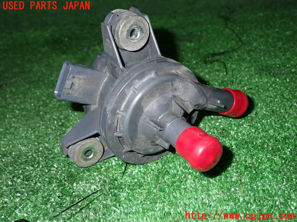 5UPJ-28292110]レクサス・NX300h(AYZ10)ウォーターポンプ 中古_m0003.jpg