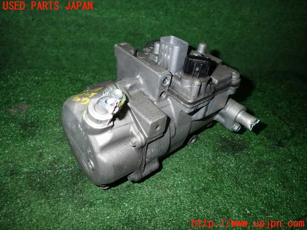 1UPJ-28296025]レクサス・NX300h(AYZ10)エアコンコンプレッサー 中古_m0001.jpg