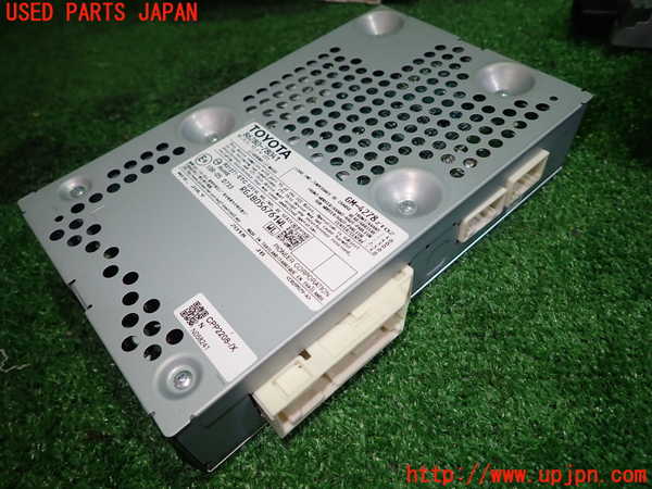 1UPJ-28296525]レクサス・NX300h(AYZ10)アンプ 中古_m0001.jpg