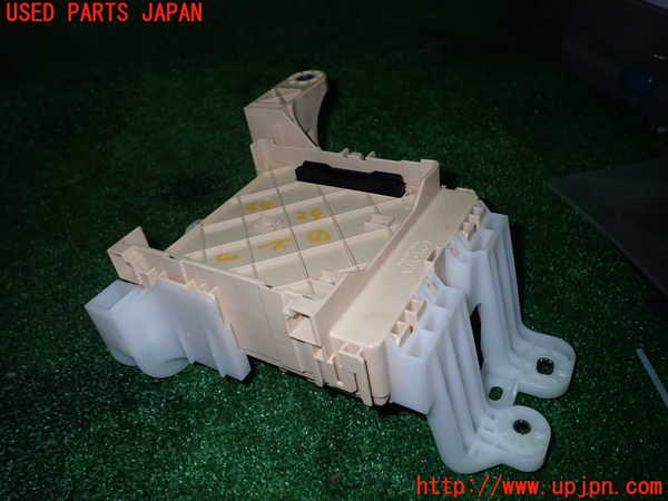 1UPJ-28296741]レクサス・NX300h(AYZ10)ヒューズボックス1 中古_m0003.jpg